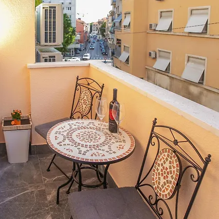 Marela Apartment *