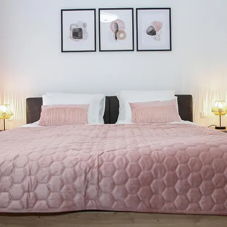 Marela Apartment *